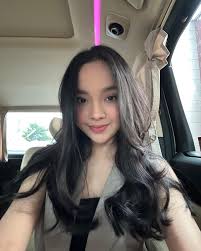 Penyanyi Populer Indonesia Yang Masih Berumur 20 an post thumbnail image