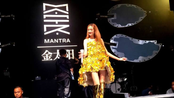Icha Yang Perdalam Vokal Mandarin dan Rekaman di China post thumbnail image